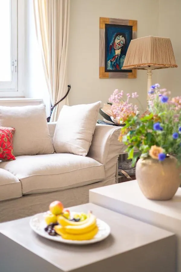 Central And Roomy Near The Station And Duomo - Homeunity Floransa İtalya