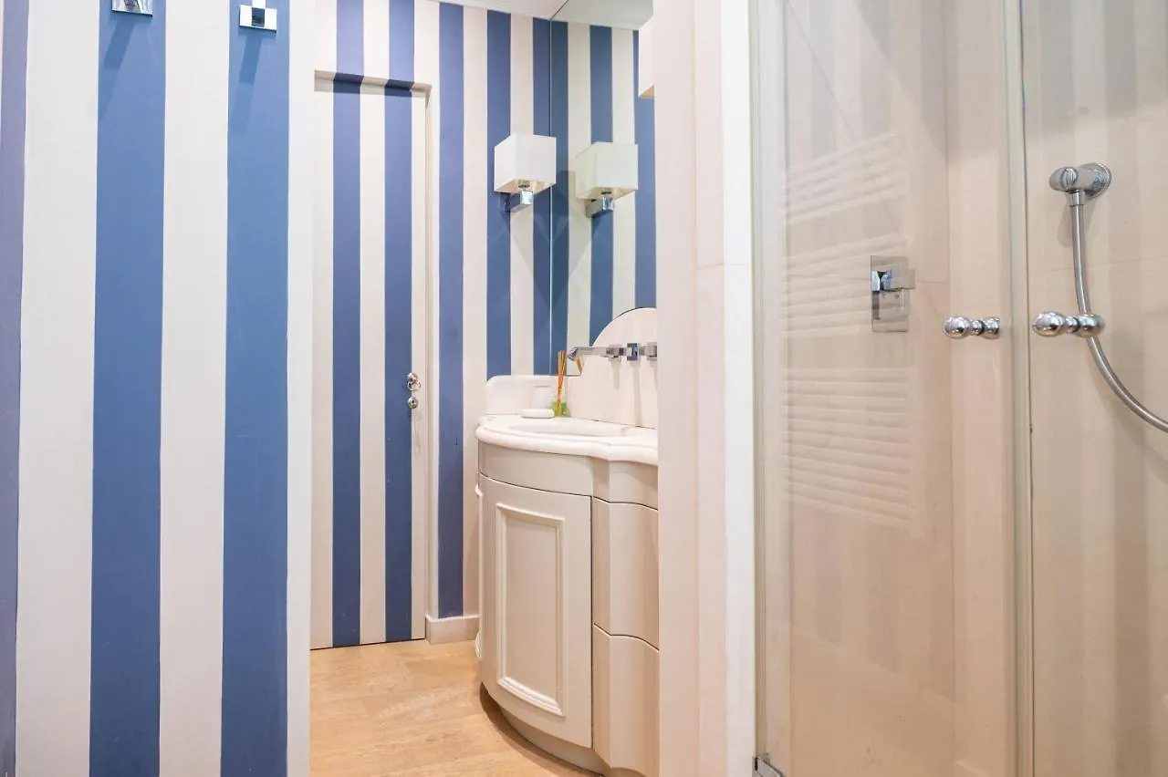 Daire Central And Roomy Near The Station And Duomo - Homeunity Floransa